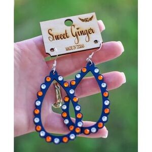 BRAND NEW WITH TAGS Astros Blue Teardrop Scalloped Wood Earrings
